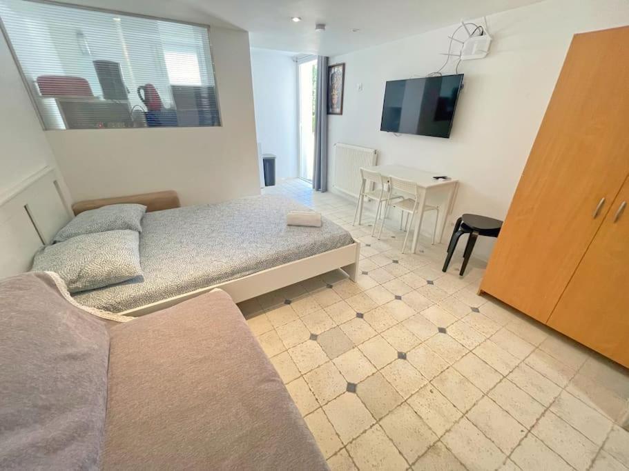 Villa 4 Appartements - Proche Centre Cagnes-sur-Mer Kültér fotó